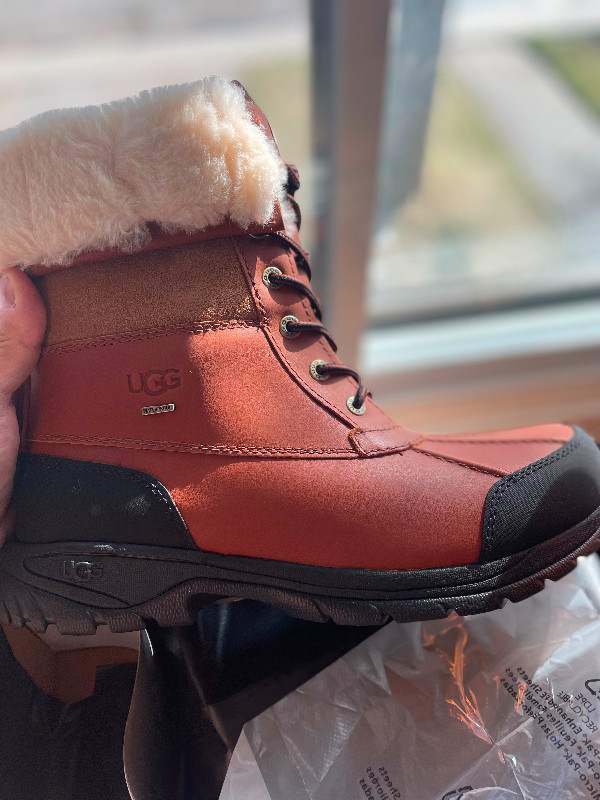 NEW Ugg wool boots. -25 rating. size: 10            $200 dans Chaussures pour hommes  à Ville de Montréal - Image 2