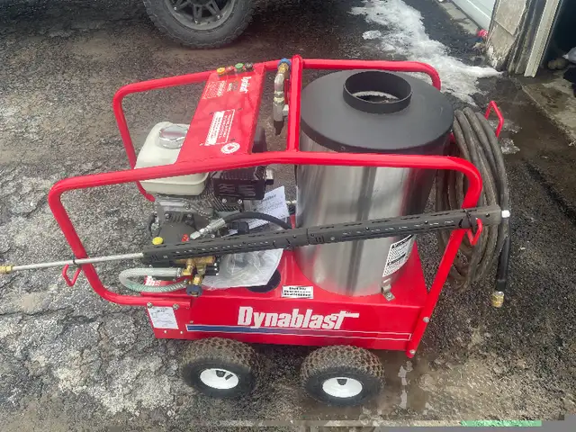 Built in Canada Hot Water Pressure Washers in Lawnmowers & Leaf Blowers in Regina - Image 6