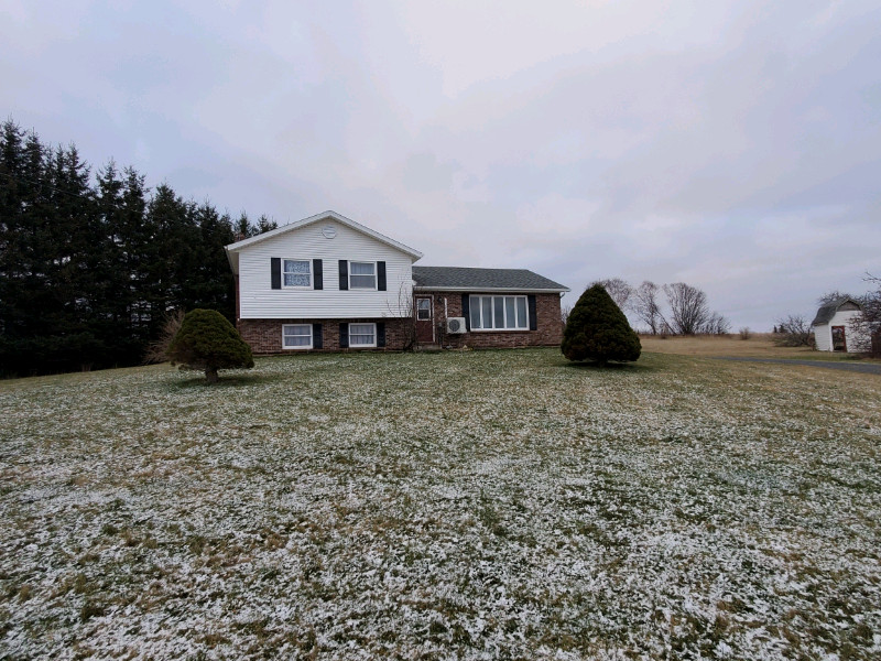 FOR SALE NOT FOR RENTFARM FOR SALE PRINCE EDWARD ISLAND Land for