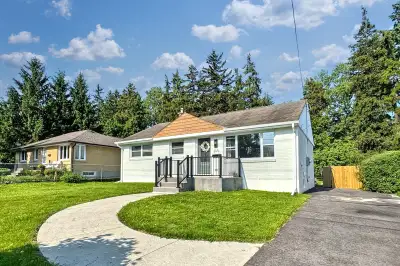 2 Bed 1 Bath House-Upper level