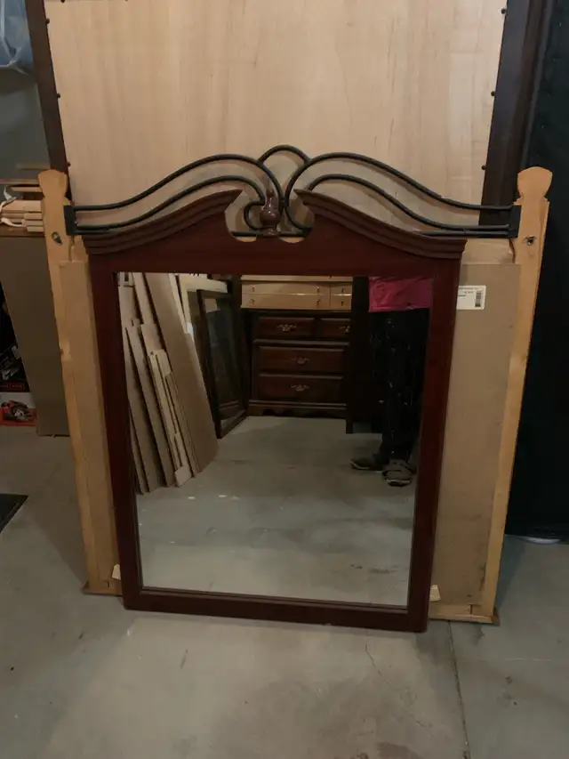 Assorted Mirrors in Other in Calgary - Image 4