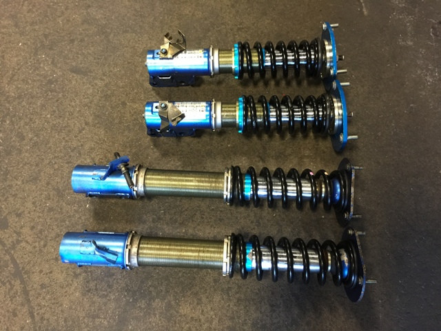 JDM 2002+ SUBARU IMPREZA WRX STI CUSCO 5X100 AJUSTABLE COILOVER dans Autres pièces et accessoires  à Ville de Montréal - Image 2