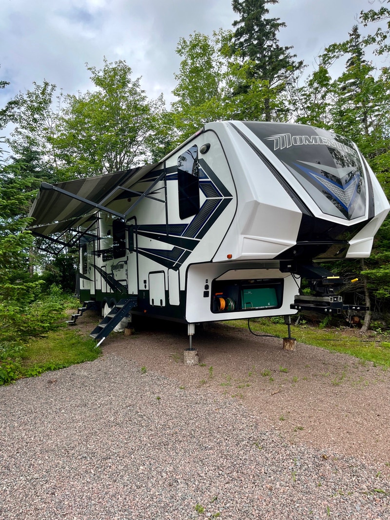 Grand Design 354M Fifth Wheel Toy Hauler RVs & Motorhomes
