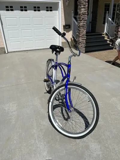 Schwinn California Cruiser, View more