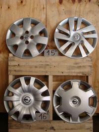 2 Sets Enjoliveurs d'origine/Factory Wheelcovers 14"+15" Nissan