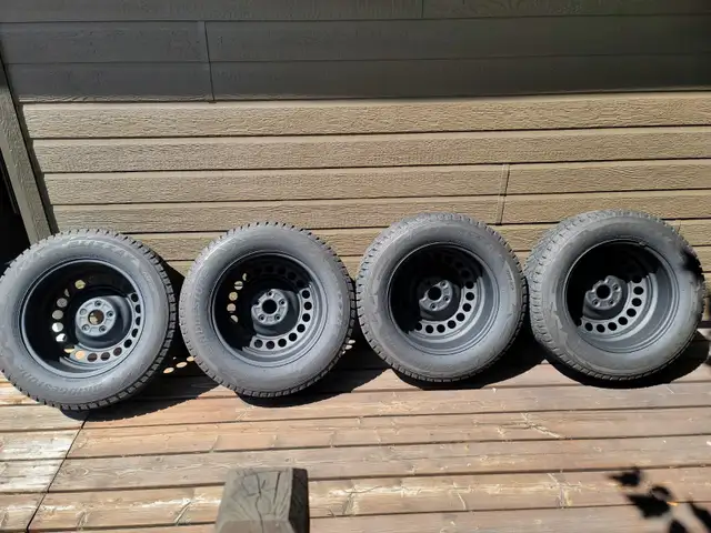 Pneus hivers Bridgestone Blizzak DMV2 225/65 R17 in Tires & Rims in Lévis - Image 4