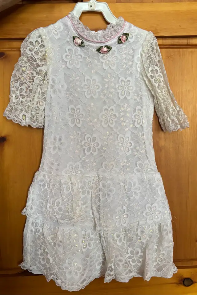 vêtements vintage pour fille in Kids & Youth in City of Montréal - Image 3