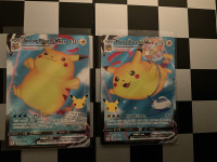 2 cartes Pokemon V-Max Full Art - Surging et Flying Pikachu