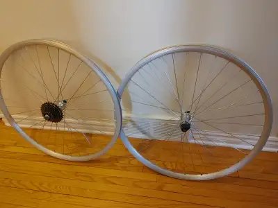 Brand new 27 x 1 1/4 road bike wheelset, View more
