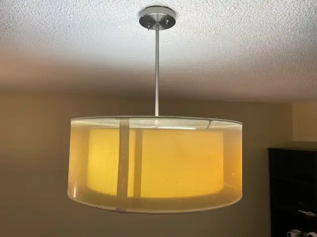 Pendant Light Fixture in Indoor Lighting & Fans in Mississauga / Peel Region - Image 5