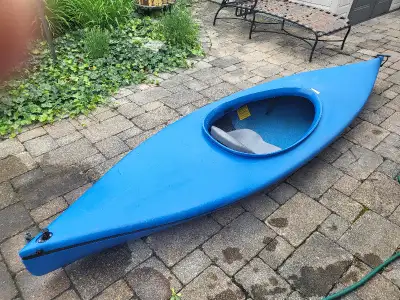 Excellent condition, 10ft river-kayak…comes with seat attached, very stable in lake conditions Askin...