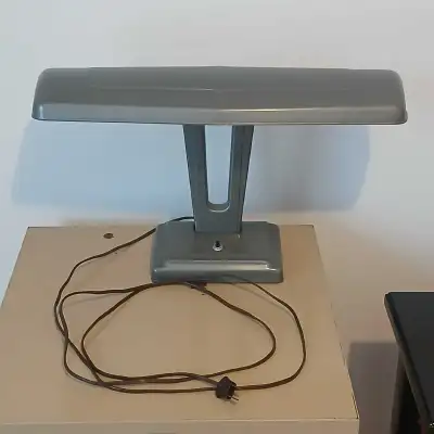 Superbe lampe de bureau vintage de style industriel, View more