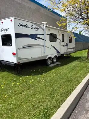 2014 Shadow Cruiser 26' trailer + 3' tounge Well taken care of with no leaks and sturdy floor. Comes...