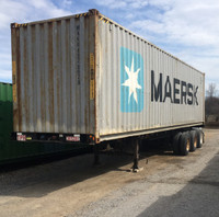 Used 40’ containers for Ottawa