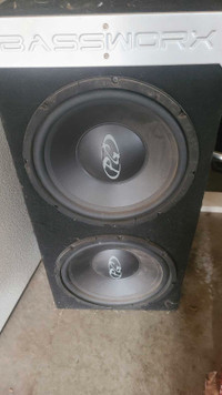 Alpine 1000 rms with phenix gold 12s dvc or pioneer 10s boxed