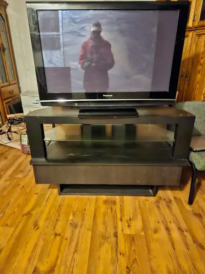 TV STAND WITH 3 SHELVES GOOD CONDITION , View more