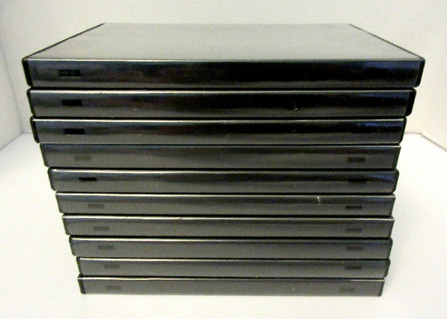 Black DVD Case (1 -Disc) x 10 piece LOT~~ "Like New"~~w Slots in CDs, DVDs & Blu-ray in Stratford - Image 3