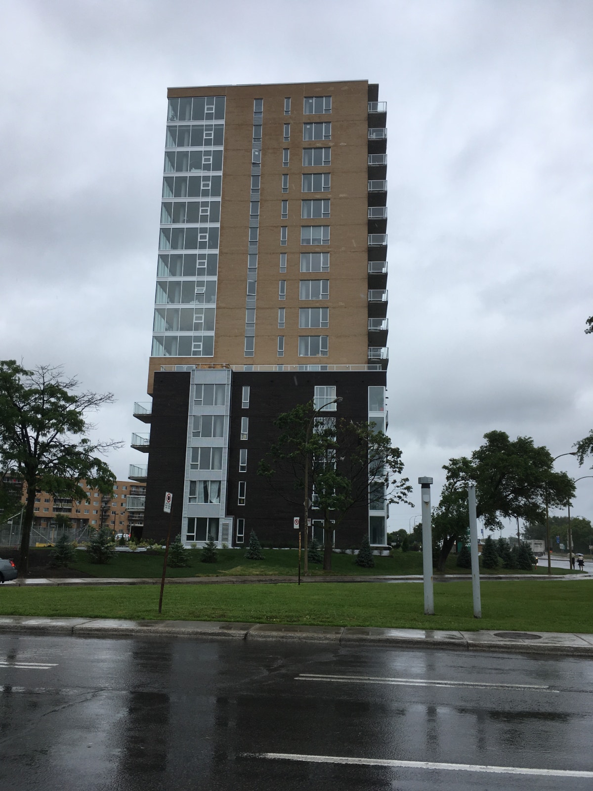 Condo 4 1/2 à vendre - Occupation immédiate — photo 2