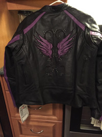 Ladies Leather Motorcycle jacket XL. Excellent condition $250