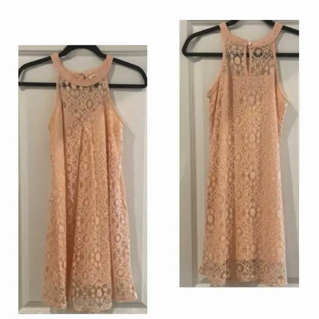 Lace Prom dress in Women's - Dresses & Skirts in Kitchener / Waterloo - Image 8