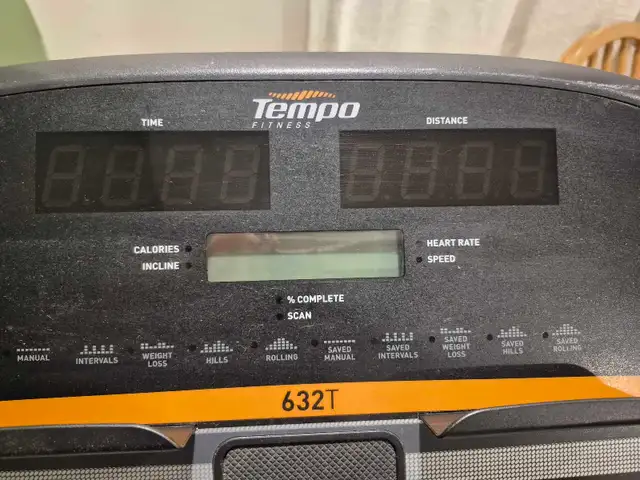 Treadmill  in Other in Ottawa - Image 3
