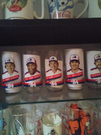 VERRES DES EXPOS EDITION 1984 AVEC JOUEUR