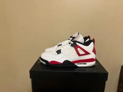 JORDAN 4 RED CEMENT SIZE 10.5 , View more