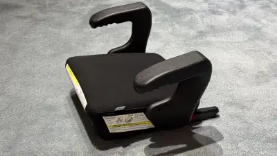 booster seat - Clek Ozzi + Mat, View more