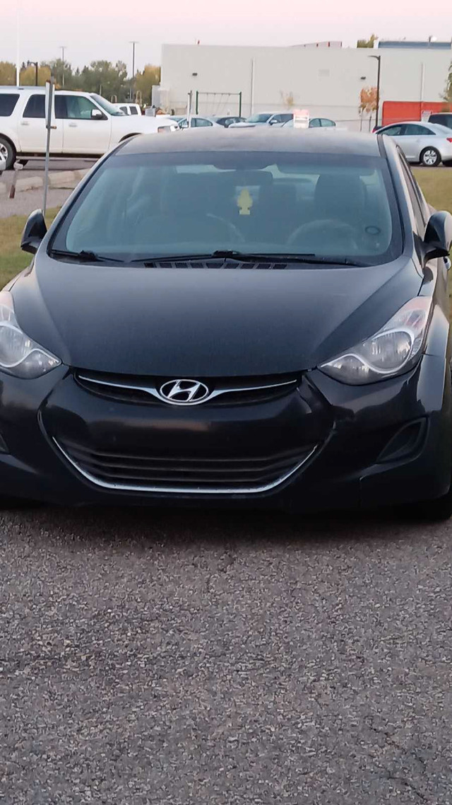 2013 Hyundai Elantra  in Cars & Trucks in Calgary - Image 3
