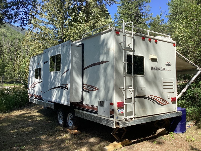 Okanagan Eclipse 24’, made in BC Travel Trailers & Campers