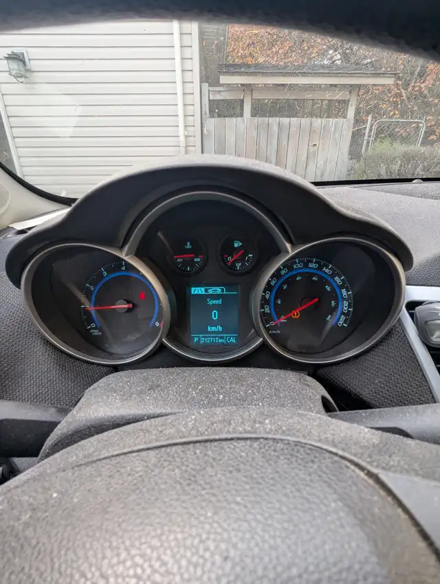 2015 Chevrolet Cruze in Cars & Trucks in Thunder Bay - Image 6