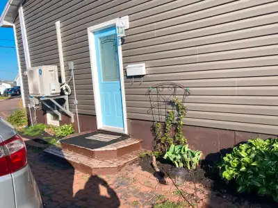 Rental-cute comfort  - Summerside., View more
