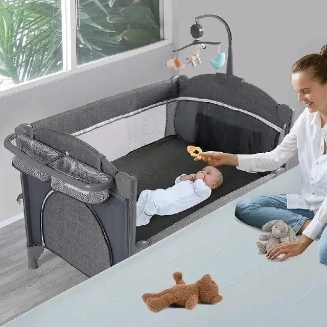 5 in 1 Baby Crib, Bedside Sleeper, Bassinet, Mattr in Cribs in City of Toronto - Image 2