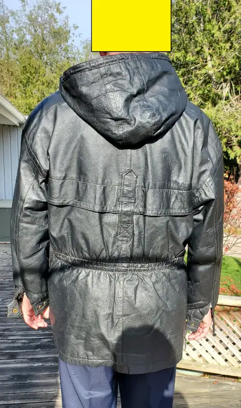 XL MEN'S LEATHER JACKET, THIGH LENGTH, REMOVEABLE HOOD in Men's in Woodstock - Image 3