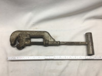 Vintage Pipe Cutter 17 in