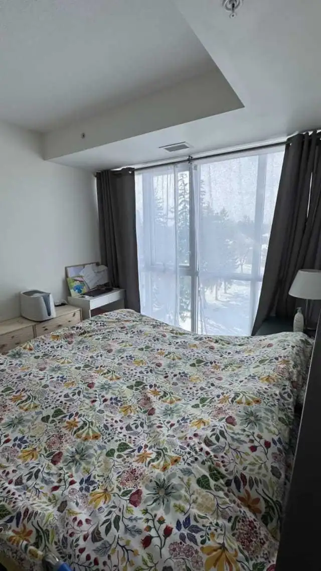 $1725 - 707-128 King Street North Condo Rental 1+1 with Locker in Long Term Rentals in Kitchener / Waterloo - Image 4
