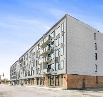 Fully Furnished Condos for Rent-to-Own | Short & Long-Term Rentals 136 Westmore Drive, Etobicoke Ava...