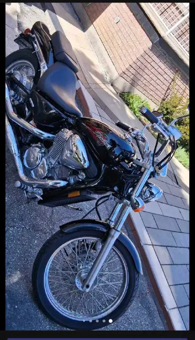 $3,500 OBO 2007 Honda Shadow VLX 600cc Comes with Safety and has new tires. Perfect motorcycle. In g...