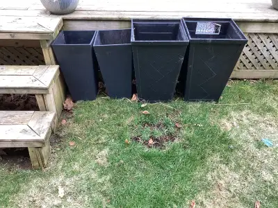 Planter pots, View more