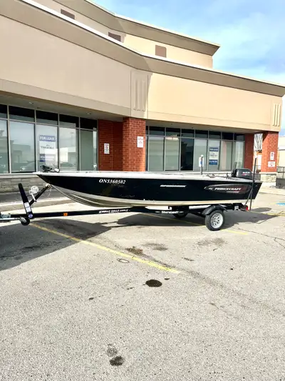 2015 Princecraft 16ft Aluminum Fishing Boat Package comes with 20hp 4 stroke Suzuki motor with elect...