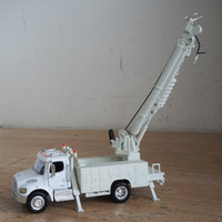 Diecast Model - White Freightliner Utility Truck