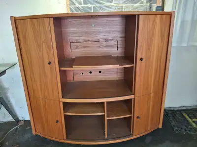 $90 VINTAGE 1970s TEAK VENEER TV OR STEREO CABINET, View more