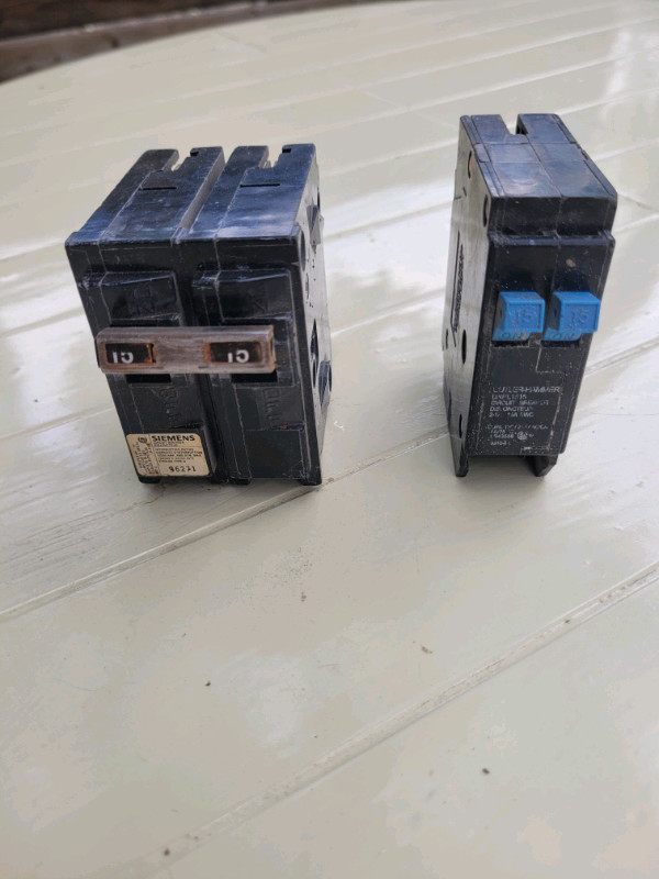 15amp circuit breakers double  in Other Business & Industrial in Hamilton