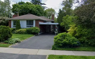 Scarborough Room for Rent