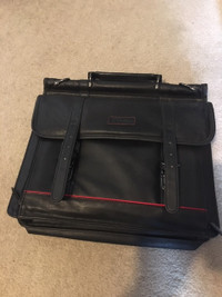 TARGUS LAPTOP BLACK LEATHER CARRY ON BRIEFCASE BAG NEW
