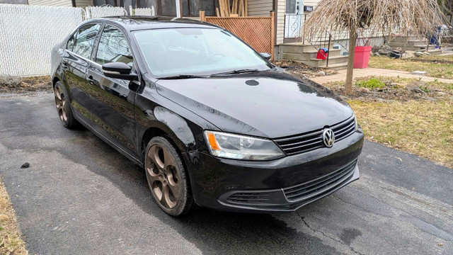 Jetta 2013 2.5l dans Autos et camions  à Laval/Rive Nord