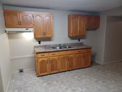 GRAND FALLS, 1 Bed, 1 Bath Available August 1