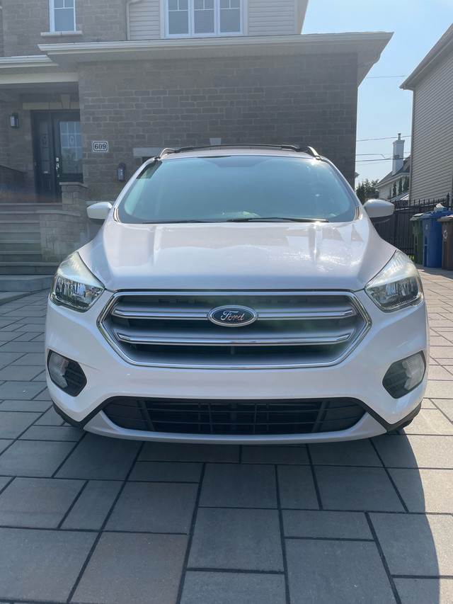 Ford Escape SE 2017 FWD 2.0L dans Autos et camions  à Laurentides