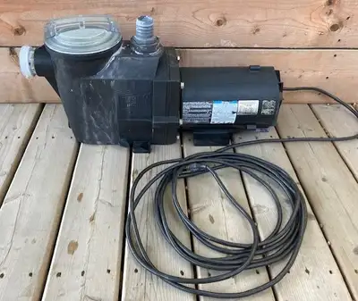 Pompe à piscine Hayward Turbo Injection 1.5 HP à vendre, View more