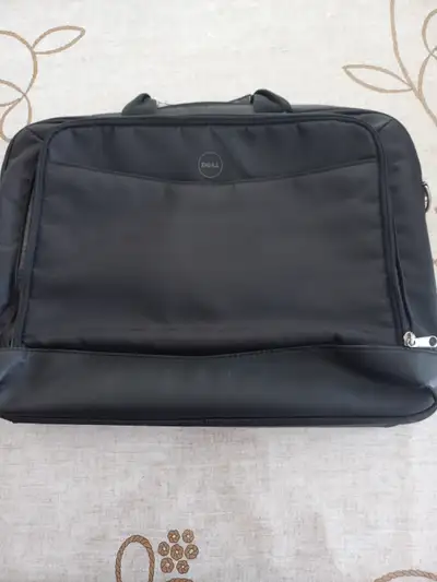 NEW dell laptop bag AND more BAGS, View more